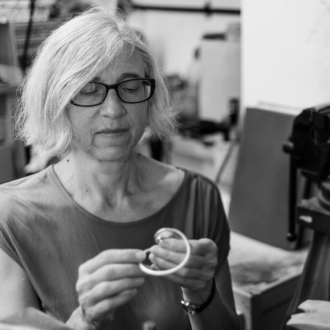 Anne V Massey Jewellery