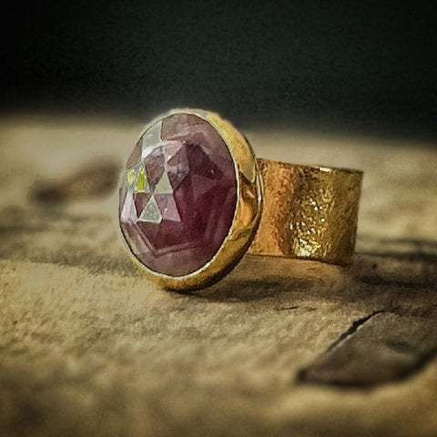 Grant Forsyth Jewellery Designer