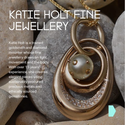 The Pearl Jewellery Showcase