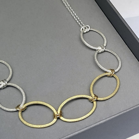 Ellipse Chain Necklace